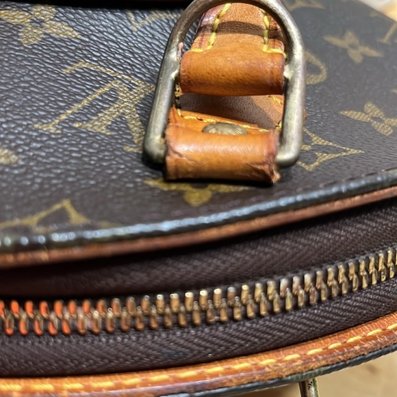 LV Ellipse PM M10040 timeless design still made today rare vintage in GUC. - Picture 6 of 16